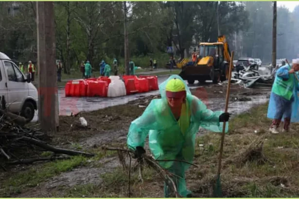 Ukraine Drone Strikes Disrupt Russian Warfare Plant, Railways and Airports Day 1,250 Highlights