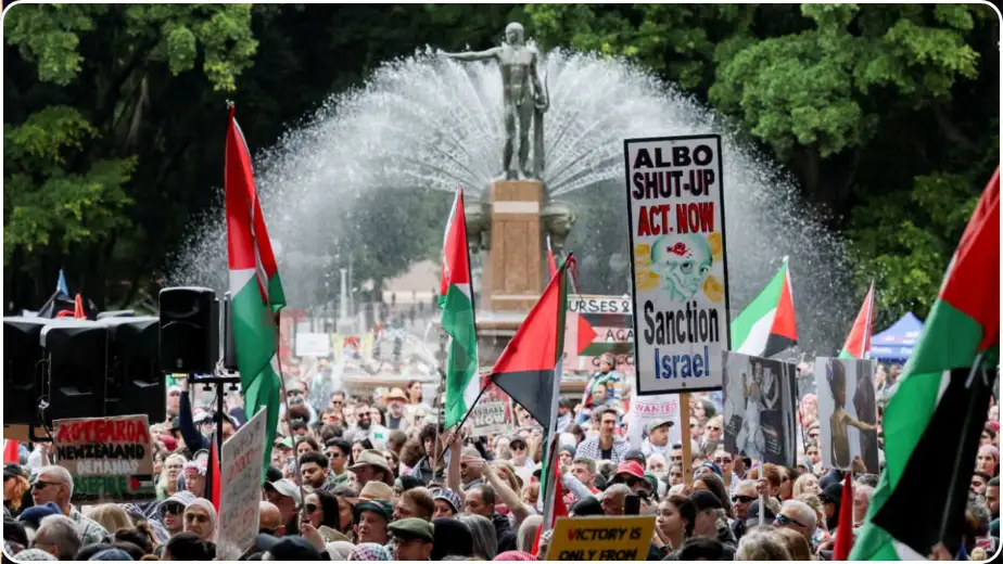 Australia Erupts in Solidarity