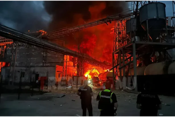 Ukraine Attacks Russian Oil Pipeline