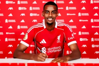 125m Star Striker Isak Heads to Anfield